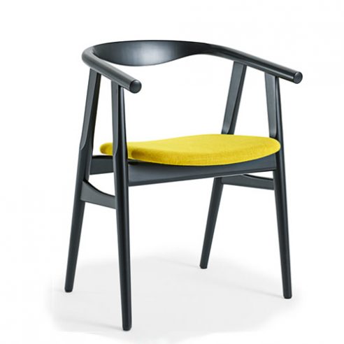 The “U” 525 Chair Wegner Colours